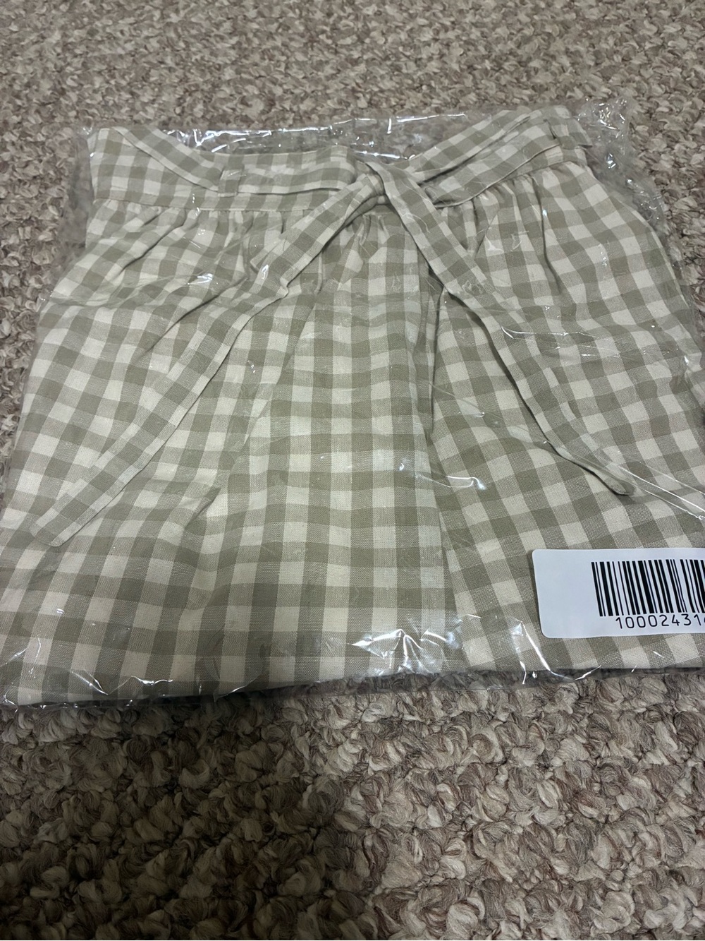 NWT Prina Gingham Tie-Waist Shorts